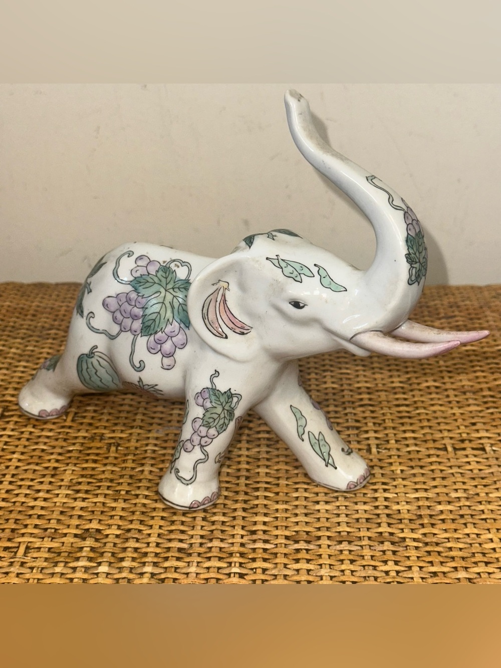 Vintage 7” Asian Elephant Porcelain Hand Painted Fruit MCM Oriental White C5C